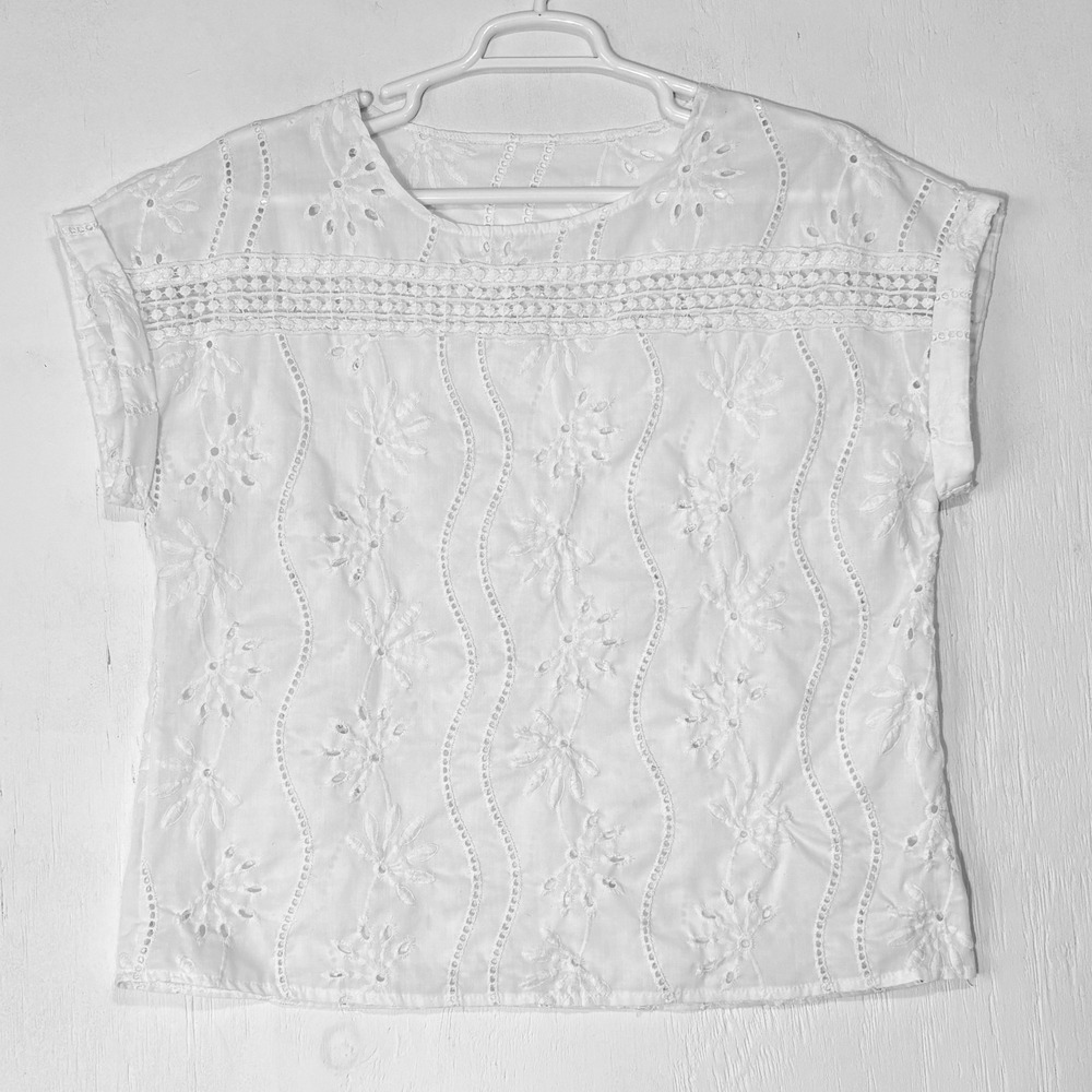 Womens Plus Size White Eyelet Floral Embroidery Crochet Boho Festival Blouse